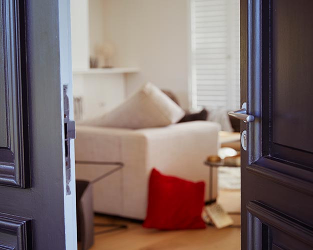 Larmdekaler motverkar inbrott